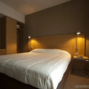 3* Otel Victor
